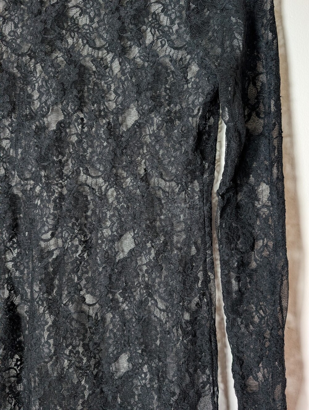 Xhilaration Black Sheer Floral Lace Long-Sleeve Top Women's Size L - Picture 3 of 4